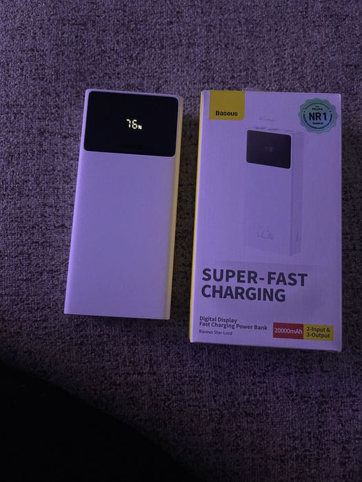 Универсальная мобильная батарея Baseus Star Lord Display  22.5 W 20000