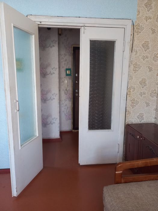 Продам 1-но кімнатну квартиру,вул.Клосовського