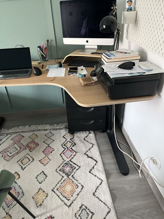 Secretaria de Canto Bekant ikea