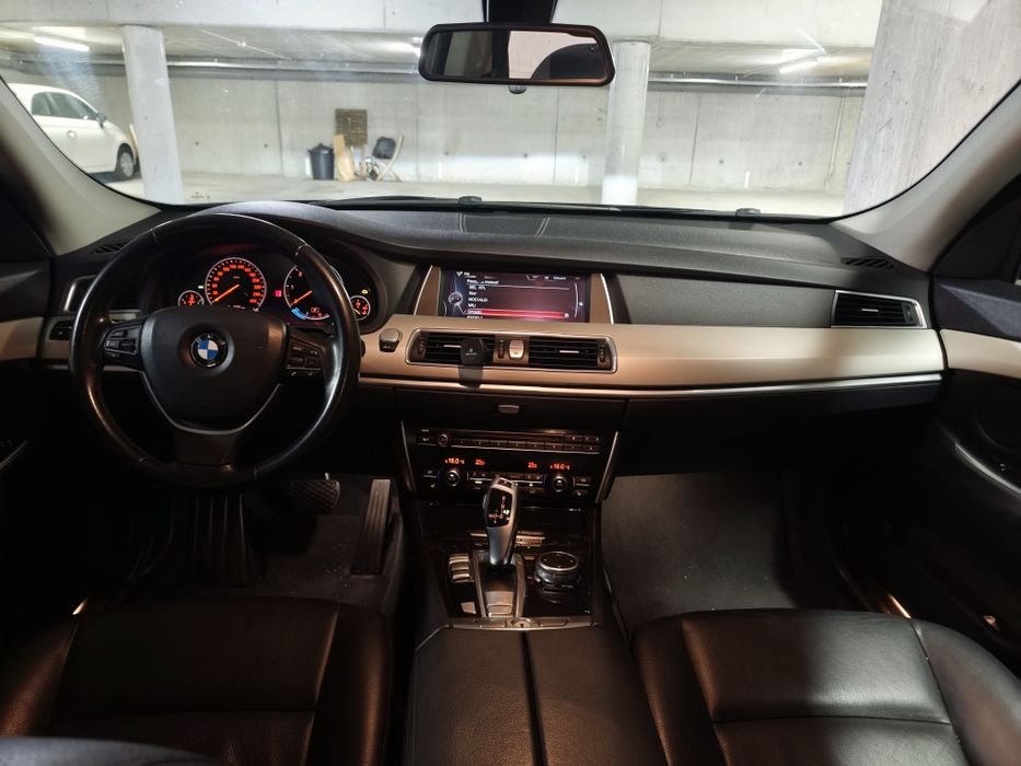 BMW 520d GT Gran Turismo - Excelente Estado / Pneumática