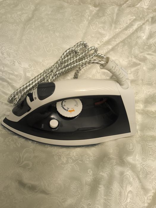 Праска Intertek темно-сірого кольору