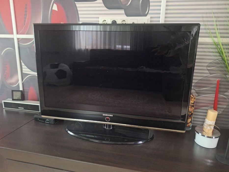 Телевизор Samsung, диагональ 43
