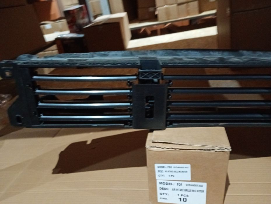 Бампер верх та низ Nissan rogue T-33 2025