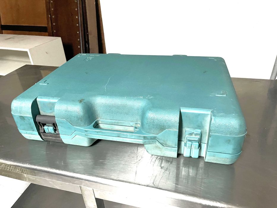 Martelo Elétrico Goldex com Caixa e Ponteiro