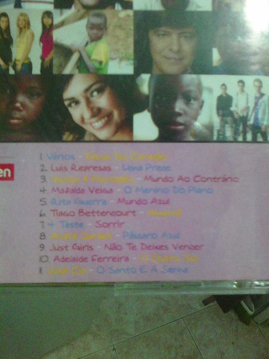 Cd Filhos do Coração com temas dos Xutos e Pontapés, Rita Guerra