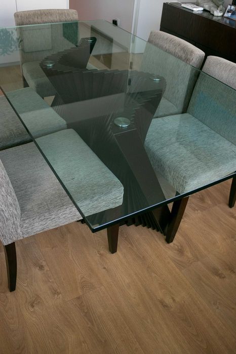 Mesa de Jantar vidro e madeira 1,80 x 1m