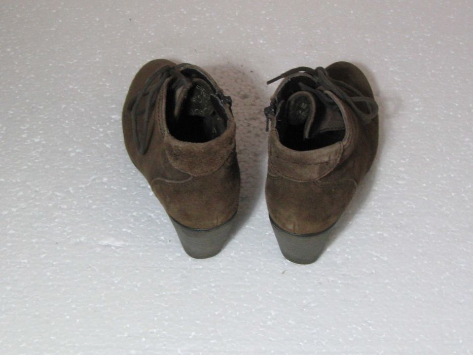 ботинки женские замшевые  Jana,  39р.