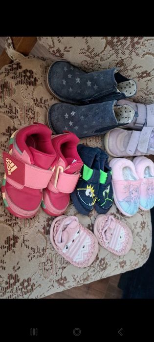 Buciki kapcie Adidas r.20-21