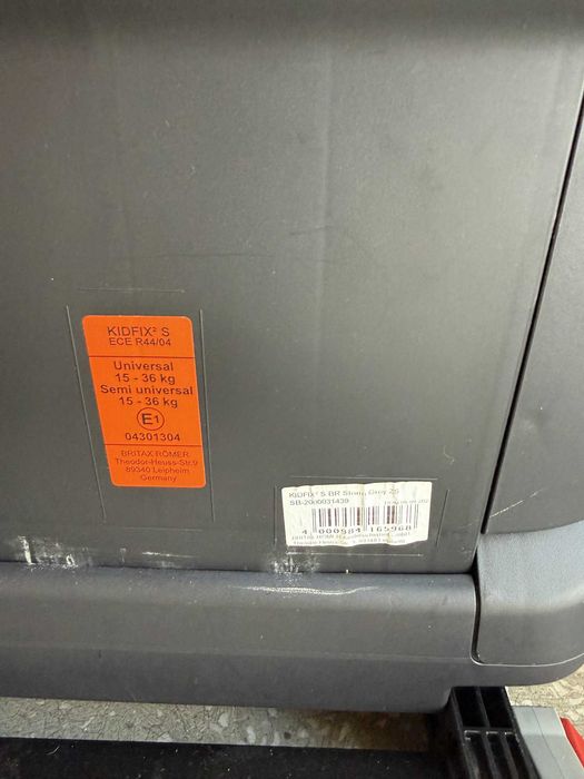 Fotelik Britax Römer KIDFIX² S 15-36 kg ISOFIX