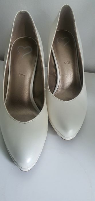 Szpilki obuwie damskie Romeo roz.36 za grosze