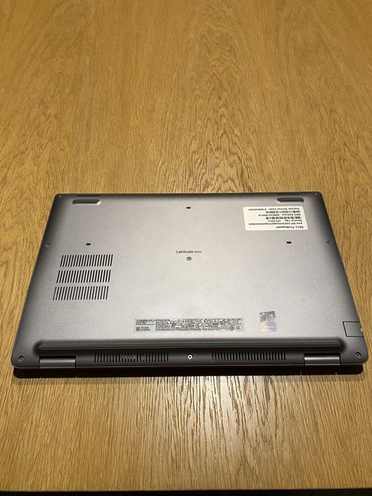 Laptop Dell Latitude 5520