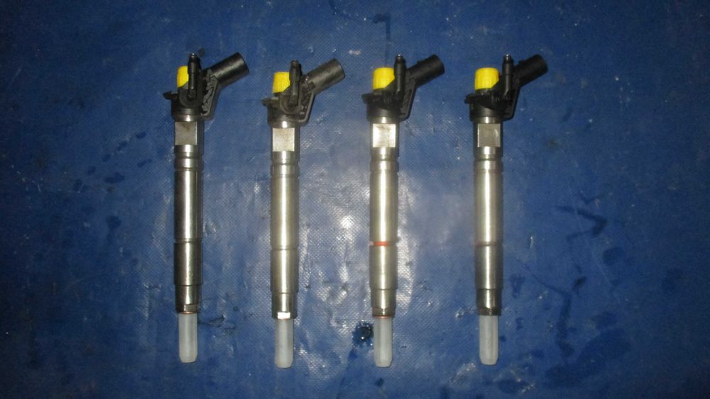 WTRYSK Wtryskiwacz Mercedes 2.2 CDI 646 SPRINTER 906 VITO 639 08R