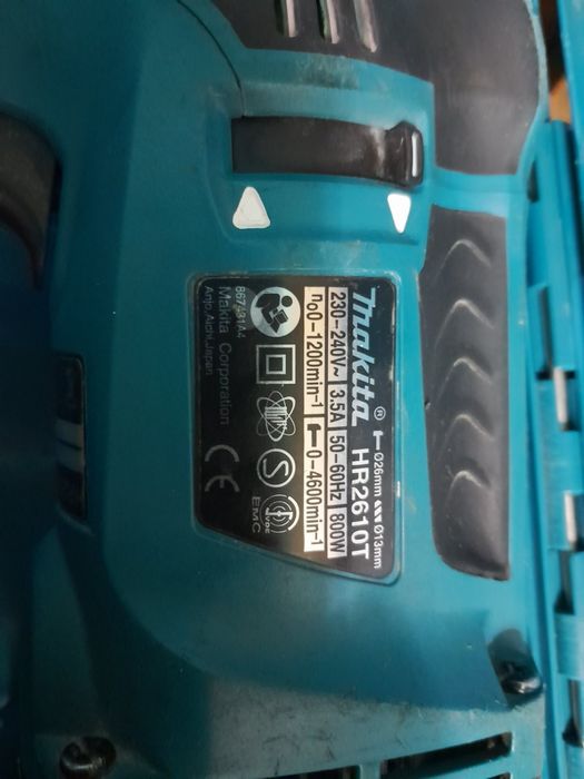 Перфоратор Makita HR 2610T