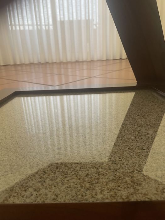 Vendo mesa de centro praticamente nova