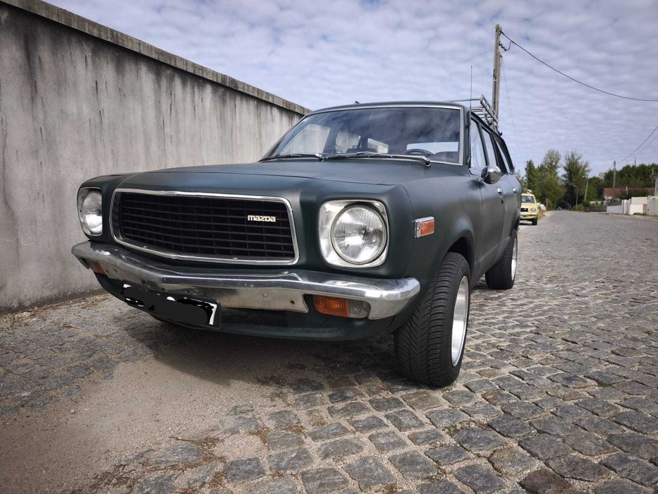 Mazda 818 Station Wagon de 77