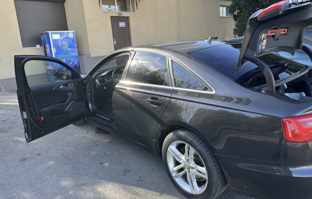 Audi A6 2011 VIN WAUZZZ4GXCN030751 фото оголошення 5 з 8