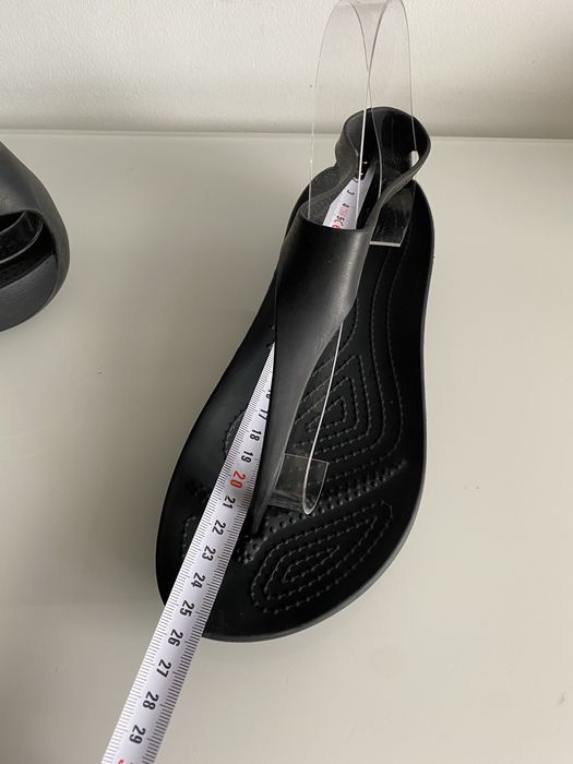 Japonki Crocs Serena Flip r. 38/39 W8 wyższa podeszwa