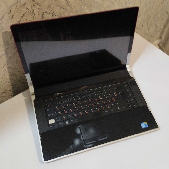 Красивый ноутбук Dell Studio XPS 1645 | 4ядра | видео 1гб | 8/128 SSD