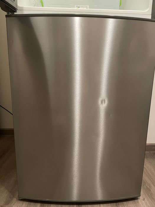 Холодильник zanussi