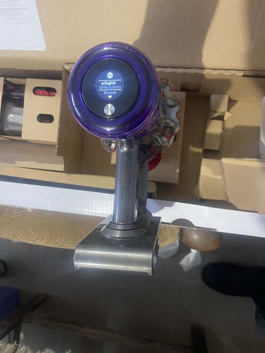 Пилисос dyson v15 origin . Новий.