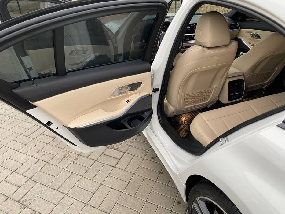 BMW  3 серії g20/2020 рік