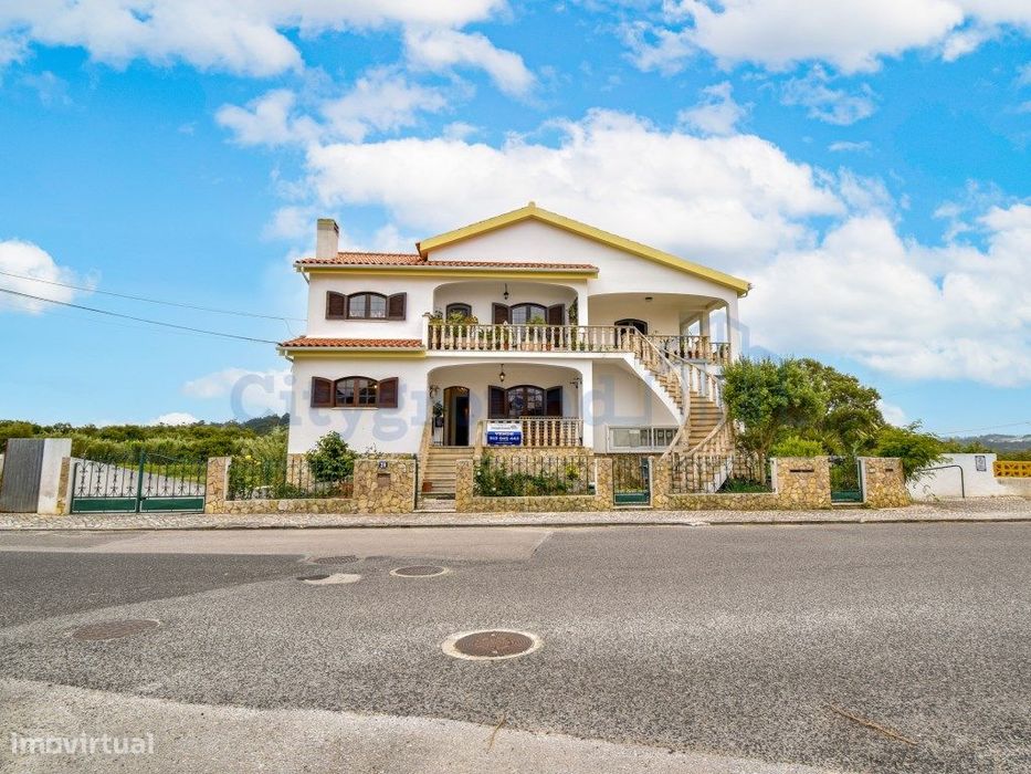 Apartamento T2+1 com garagem fechada na Foz do Arelho