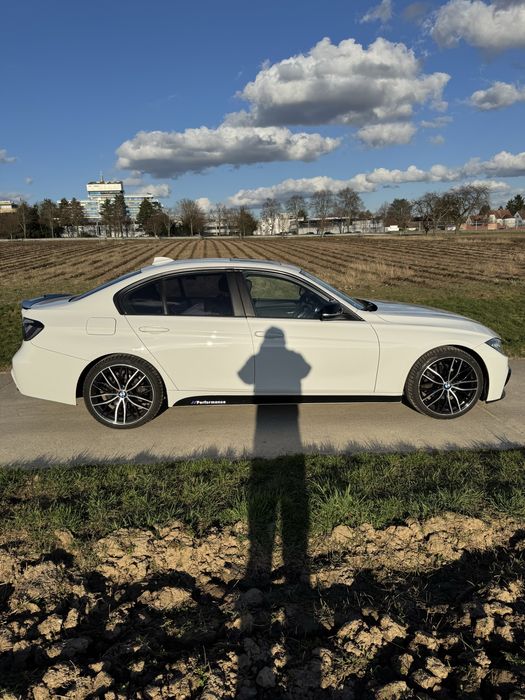 BMW F30 2.0T xDrive 2015, M-пакет находиться в Франкфурті на майні