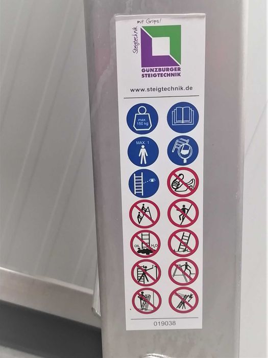 Escada Plataforma de Alumínio (KAISER+KRAFT)