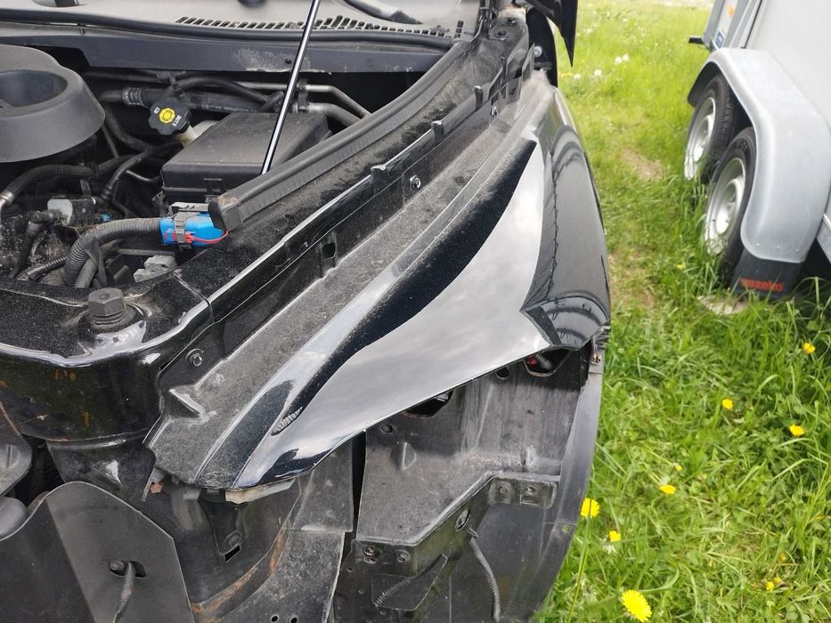 Крила передні chevrolet HHR