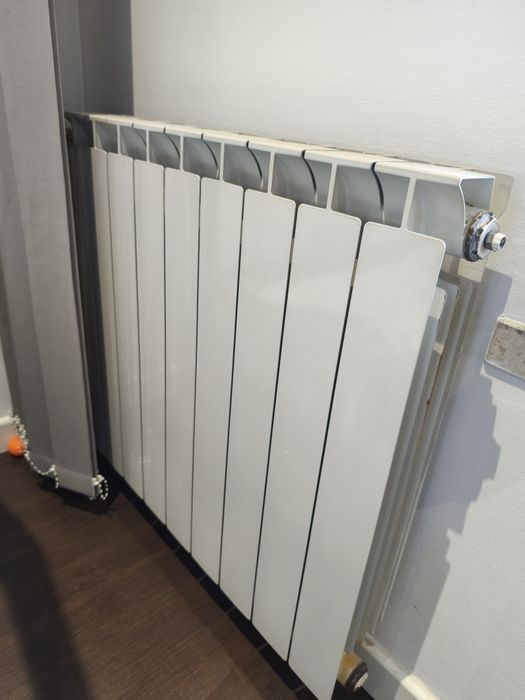 4 Radiadores Água (Aquecimento Central)