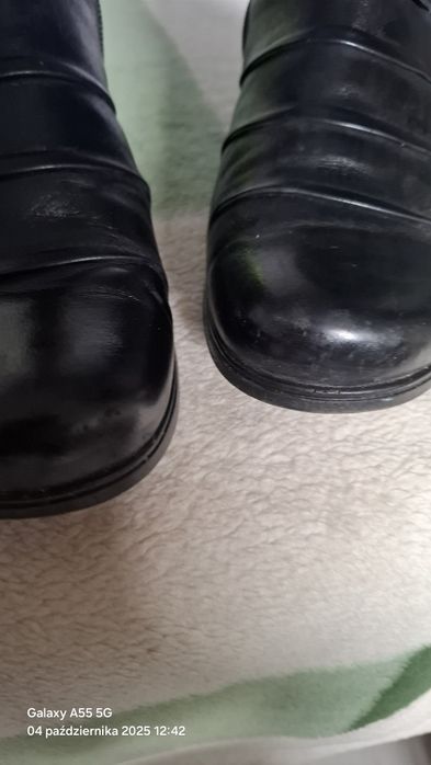 Skórzane, lekko ocieplane botki Gabor