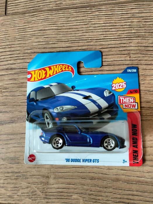 Hot Wheels 96 Dodge Viper GTS