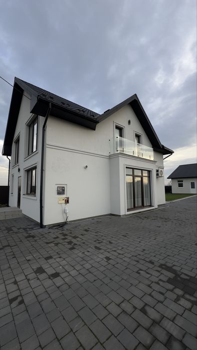 Розкішний будинок в Підлужжі!