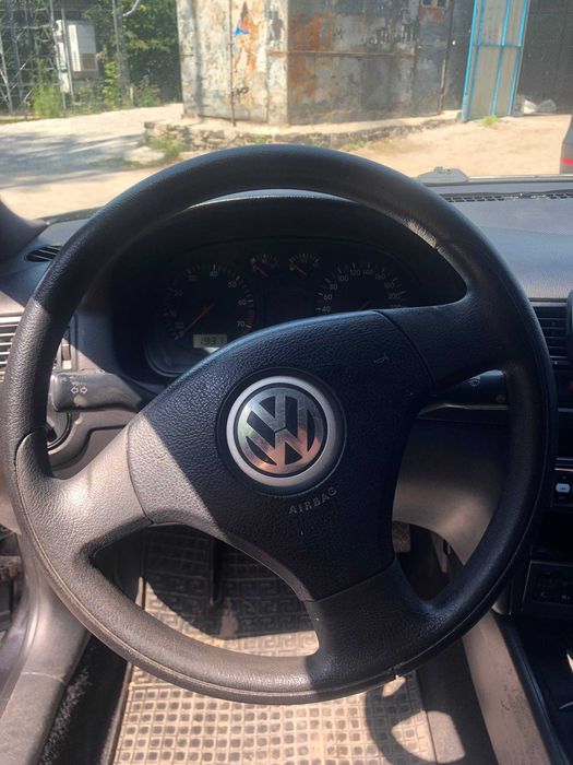 Volkwagen BORA 1.6
