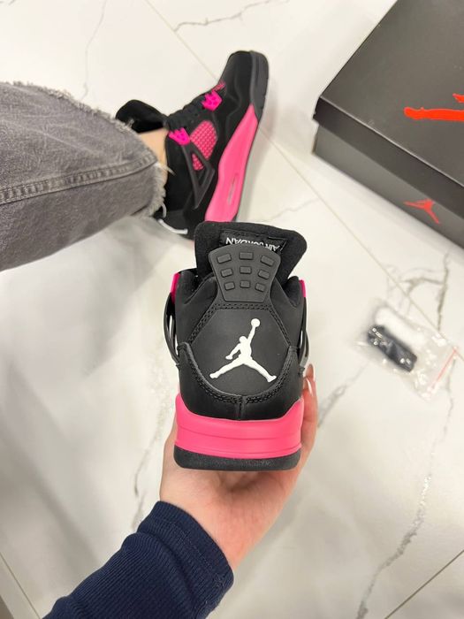 Jordan 4 Retro Neon Pink
