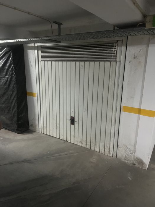 Arrenda-se Lugares de estacionamento Évora