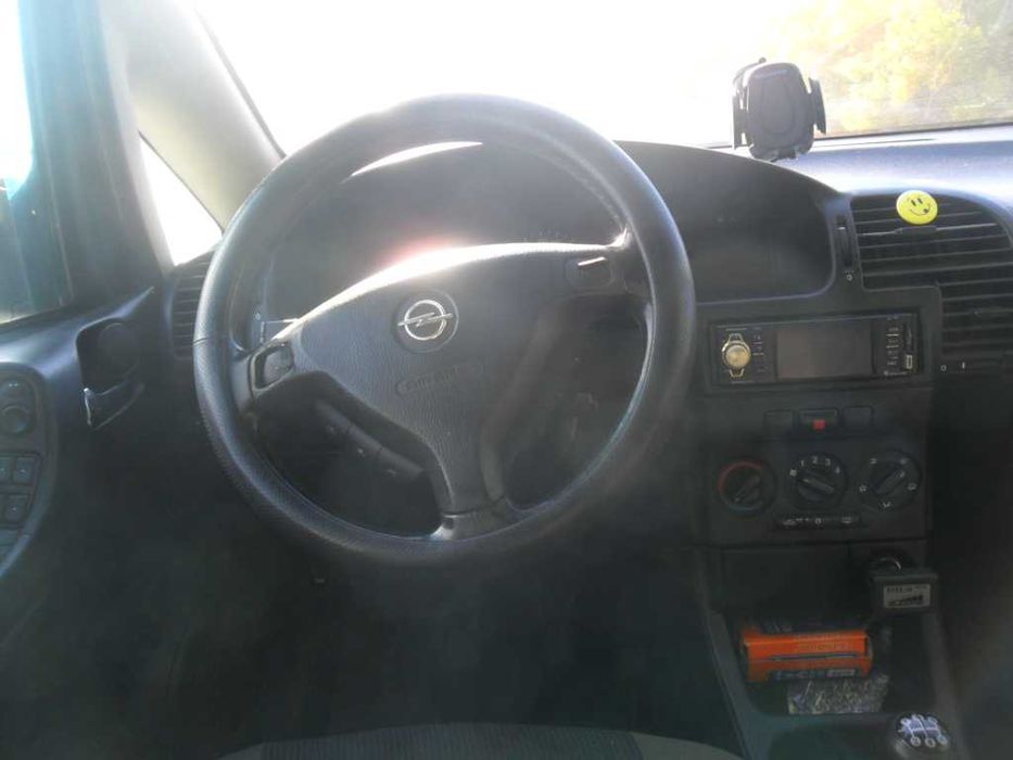 Продам Opel Zafira