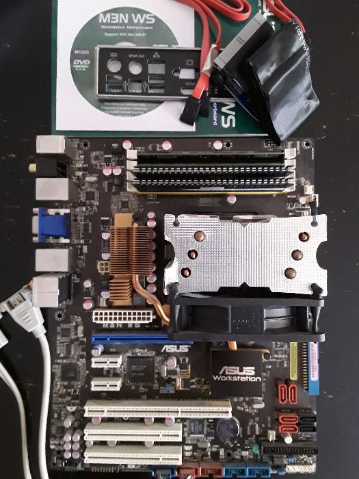 Asus M3N WS + AMD Phenom II X4 905e + 8 GB RAM