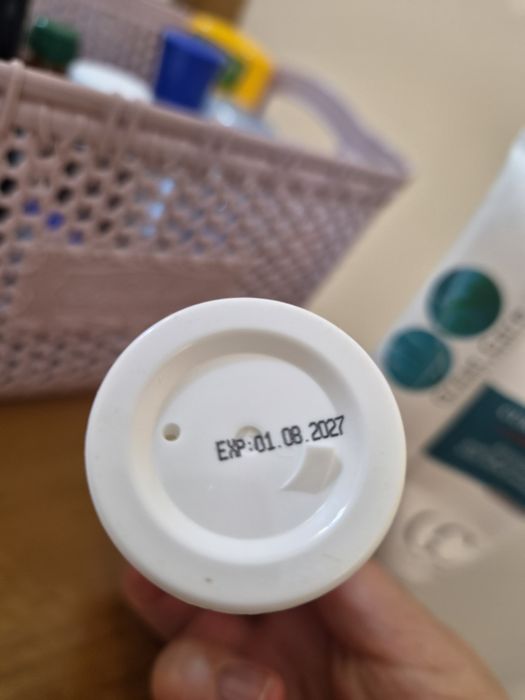 Cure skin Косметика для обличчя