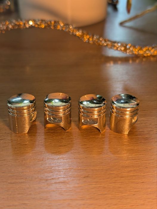 Ковпачки ніпеля в формі Поршня 4шт