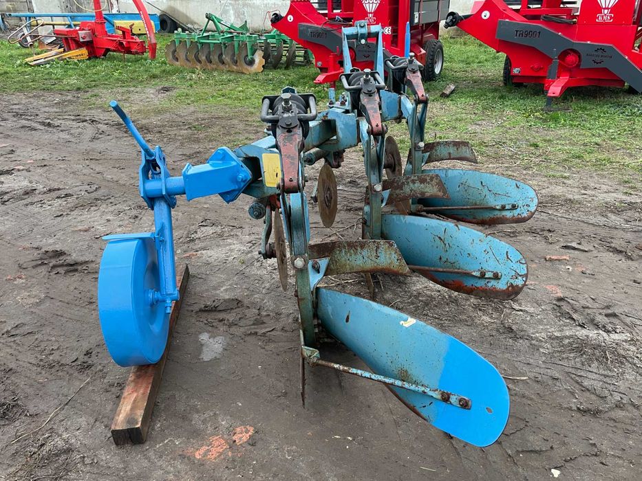 Продам Плуг 3-корпусний Overum 3-25-30-35-40 Rabe Werk Kverneland