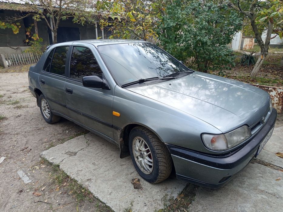 Nissan sunny 1.4 бензин