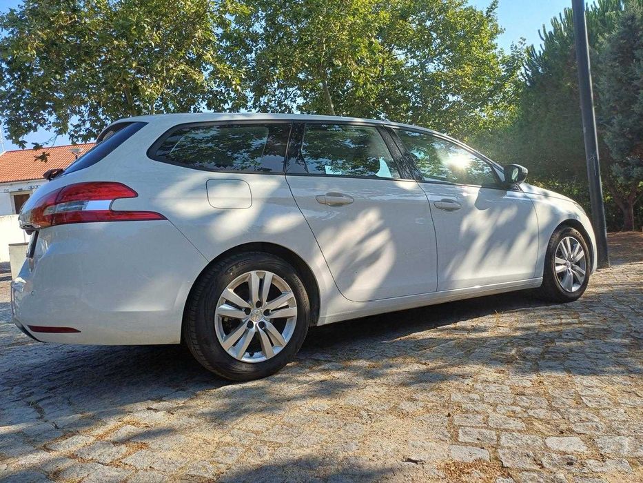 Peugeot 308 SW 1.5 BlueHDI 130cv Active business/2021