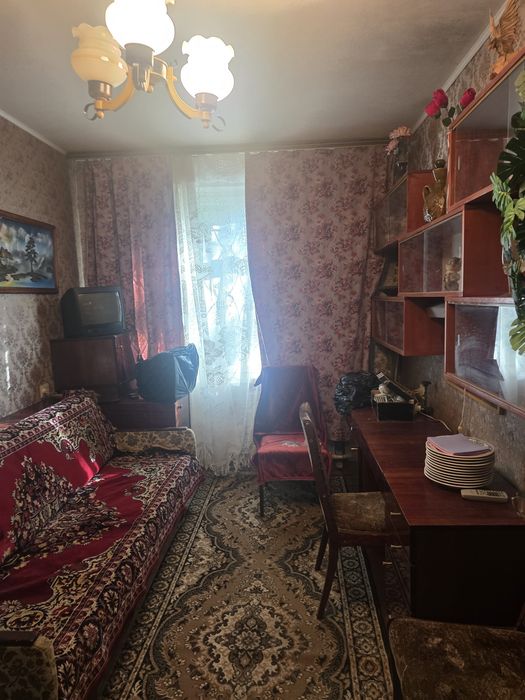 Продам 2 комнатную в нагорной