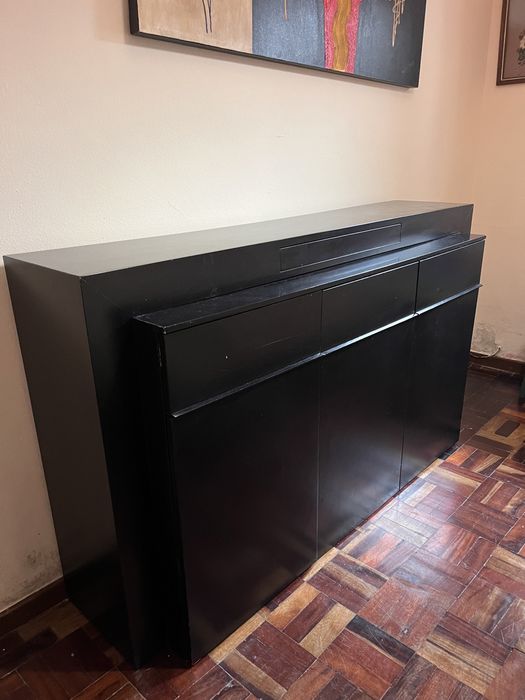 Movel preto de sala