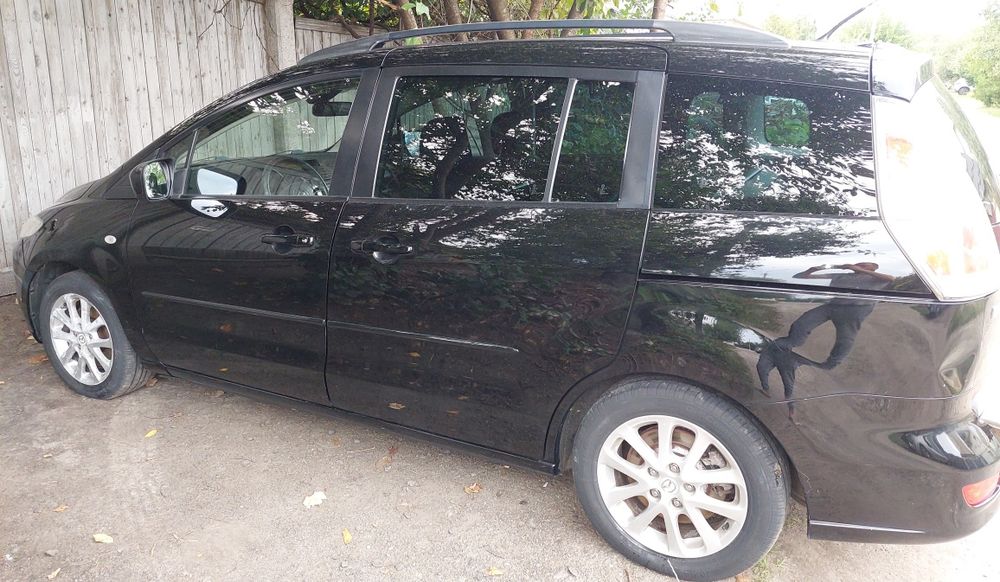 продам Mazda 5 2.0