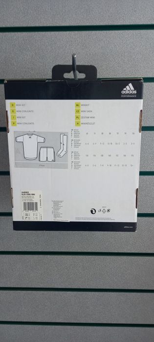 Kit adidas SL Benfica