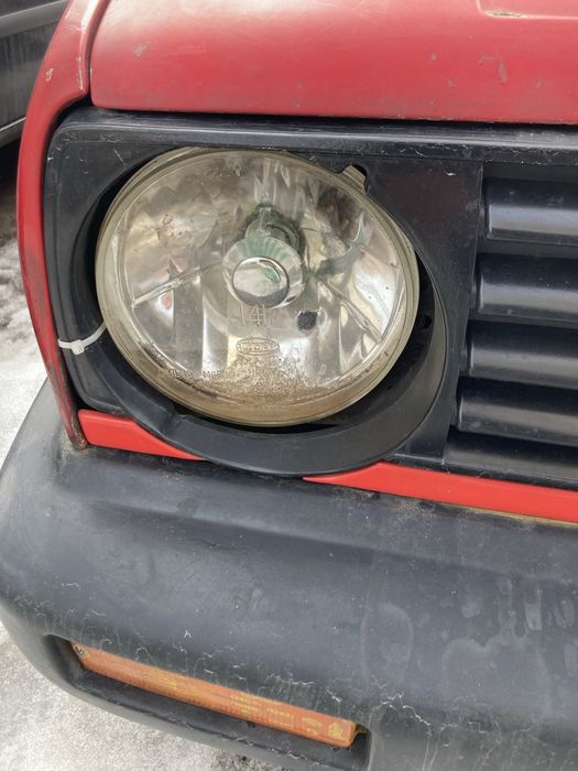 Ришітка з глаткими фарами golf 2