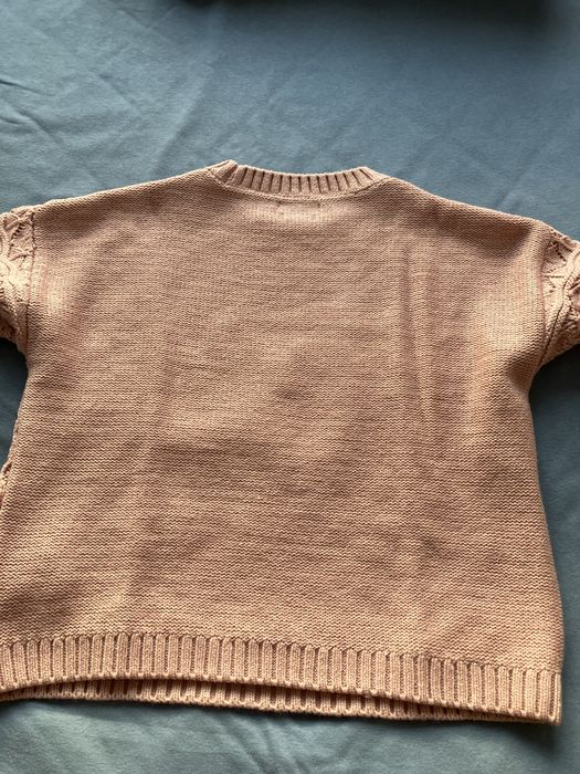 Sweter z ozdobnym przodem