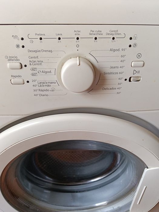 Máquina de lavar roupa